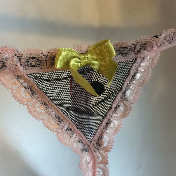 Cosmopolitan black lace bralette - Picture 6 of 7